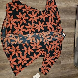 LuLaRoe Cream and Purple Inspirational Tag